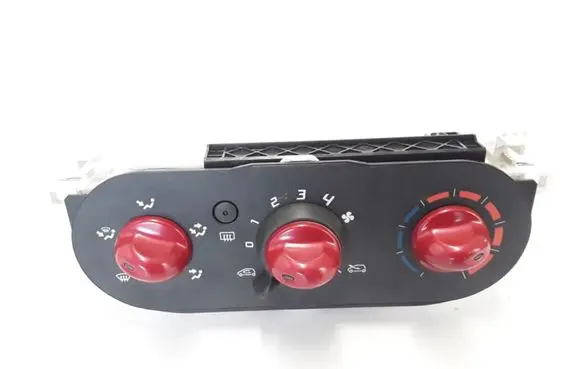 Renault Twingo II Air conditioner control unit module 7701067953