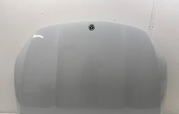 Mercedes-Benz GLA H247 Engine bonnet/hood 