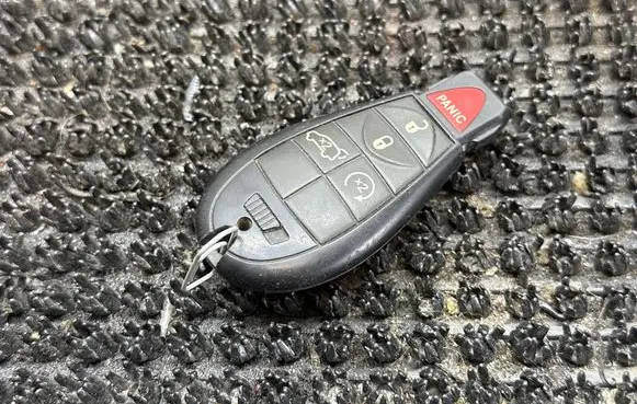 Dodge Durango III Ignition key/card 