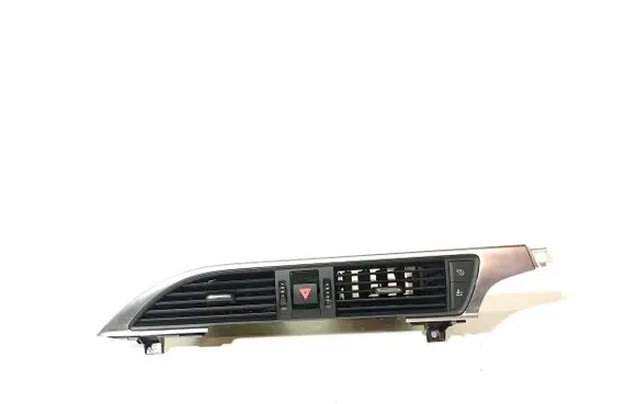 Dash center air vent grill