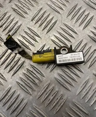 Honda CR-V Airbag deployment crash/impact sensor 77930SWAE113M4 5WK43787 48070304