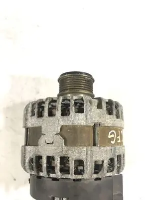 Volkswagen PASSAT B7 Generator/alternator 03L903024F 0125811027