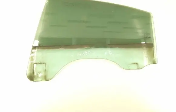 Mercedes-Benz CLS C219 Rear door window glass 2197350110 A2197350110