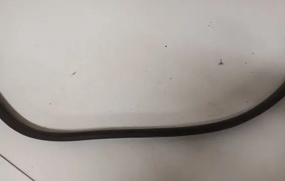 KIA Sorento Front door rubber seal