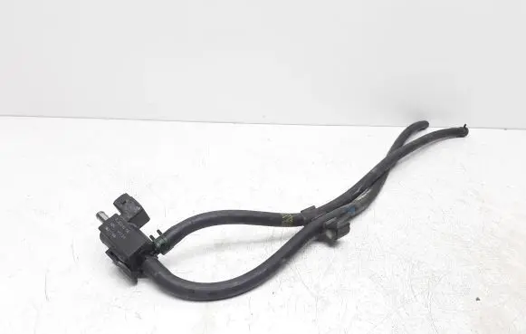 Volvo XC70 Turbo solenoid valve 8627299 72224006