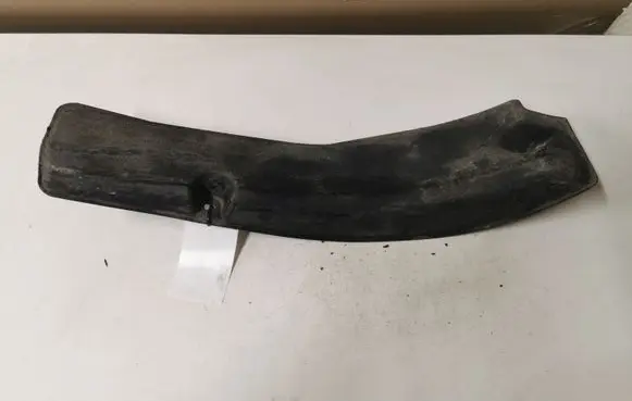 Toyota Avensis Verso Rear mudguard 872684420