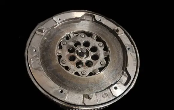 BMW 1 E82 E88 Dual mass flywheel 415040810