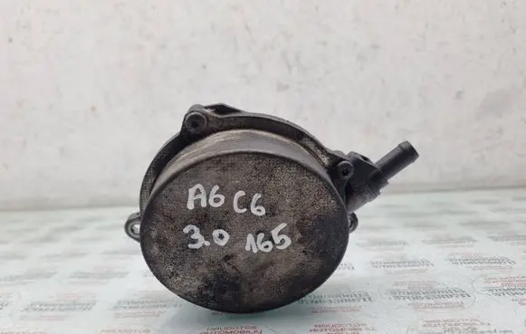 Audi A6 S6 C6 4F Vacuum pump