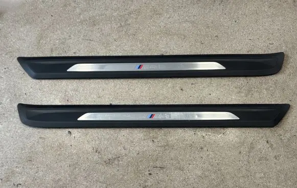 BMW M4 F82 F83 sill trim set (inner) 8063798 8063797
