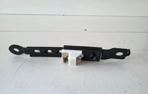 Hyundai Santa Fe Seat belt height adjuster JB27C00895