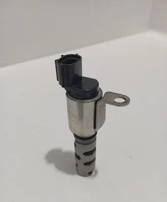 Toyota Prius (XW30) Camshaft vanos timing valve 30T050 5010H3