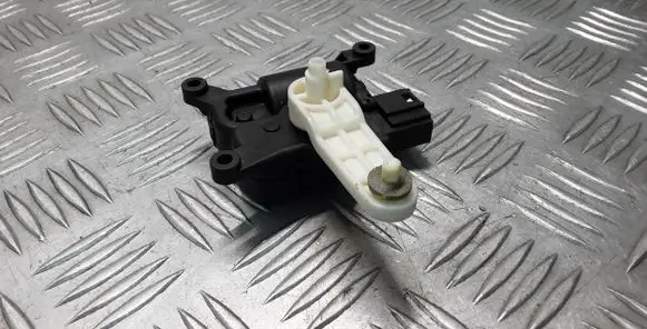 Jaguar F-Pace Air flap motor/actuator MF1168808390