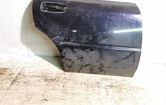 Subaru Impreza II Rear door