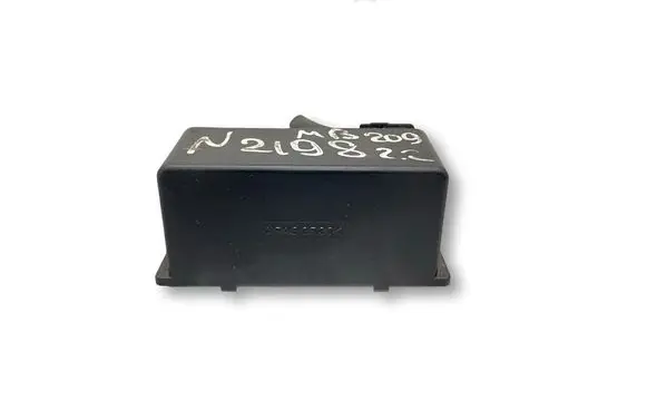 Mercedes-Benz CLK A209 C209 Glow plug pre-heat relay PA6GF30 OM646