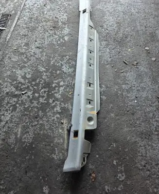 Mercedes-Benz E W210 Sill