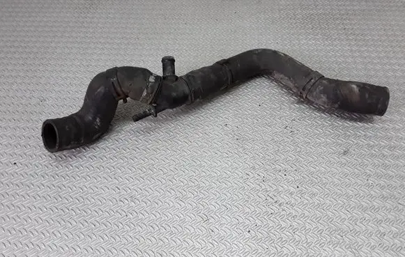 Volkswagen Golf IV Engine coolant pipe/hose