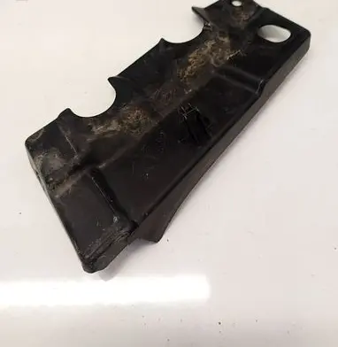 Volkswagen Touran I Other exterior part 1T0805233A