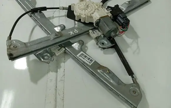 Mitsubishi Colt Sliding door window regulator with motor 