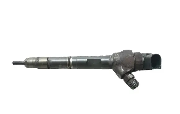 Volkswagen Crafter Fuel injector 0445110647 03L130277