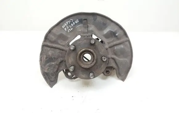 Toyota Avensis T250 Front wheel hub