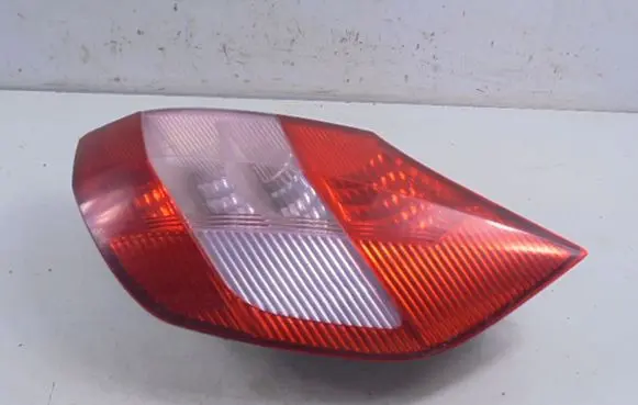 Renault Scenic II - Grand scenic II Rear/tail lights 8200127702E