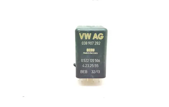 Glow plug pre-heat relay