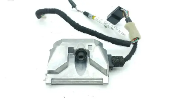 Mazda CX-30 Windshield/windscreen camera D1RM67006F
