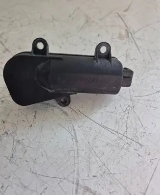 BMW 7 E65 E66 Intake manifold 7537998