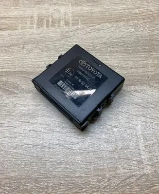Toyota Prius (XW30) Alarm control unit/module PZ464G342101 4M0175T5D
