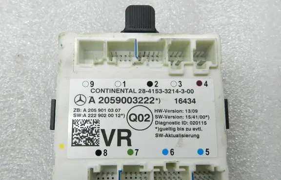 Mercedes-Benz C W205 Door control unit/module A2059003222 A2059000628