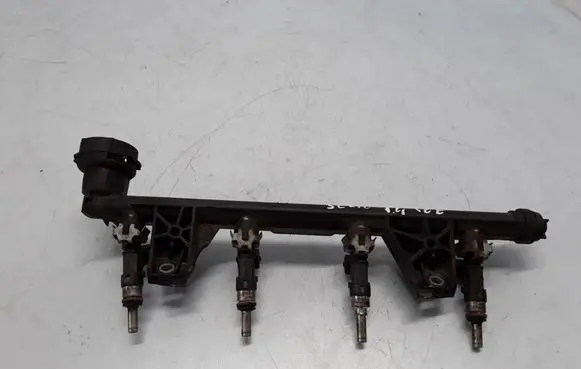 Renault Scenic III - Grand scenic III Fuel main line pipe