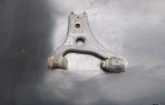 Mercedes-Benz B W245 Front lower control arm/wishbone A1693300407