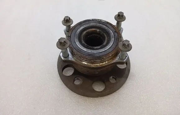 Mercedes-Benz S AMG W222 Rear wheel hub A2223570300