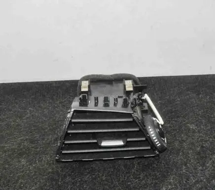 BMW 2 F22 F23 Dashboard air vent grill cover trim 9205355