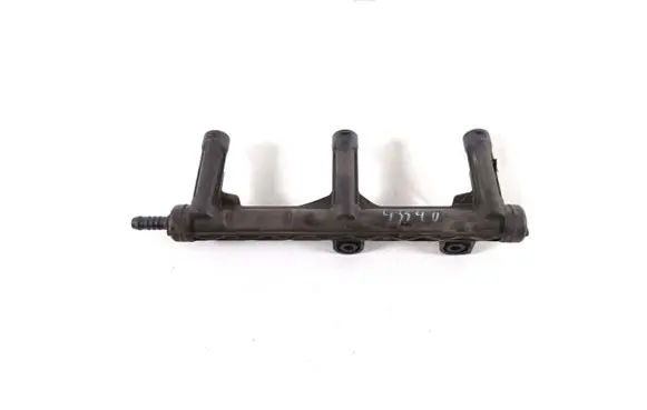 Audi A7 S7 4G Fuel main line pipe 06E133682C