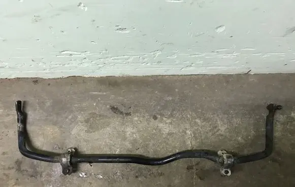 Volkswagen Tiguan Front anti-roll bar/sway bar