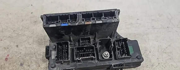 Jeep Compass Fuse box set P04692207AF 5KG1F1L1