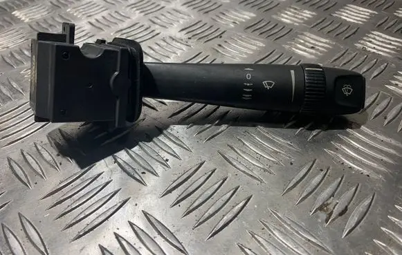 Volvo S60 Wiper control stalk 8691695