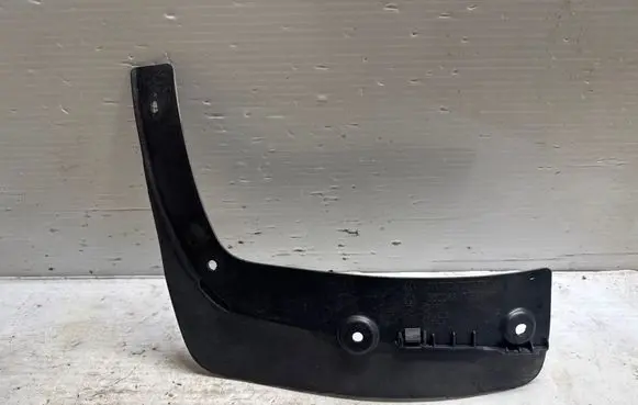 Volvo XC40 Front mudguard 32226807