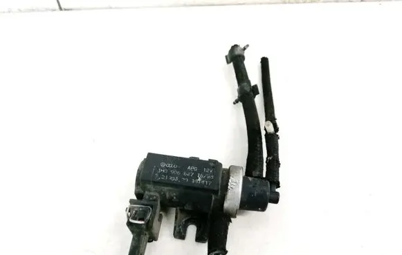 Volkswagen Golf IV Turbo solenoid valve 1H0906627