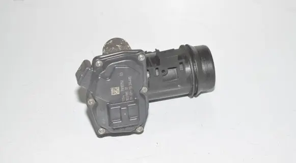 BMW 5 F10 F11 Throttle valve 7810752 13547810752