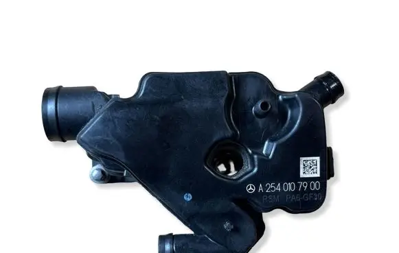 Mercedes-Benz E W238 Oil breather separator A2540107900
