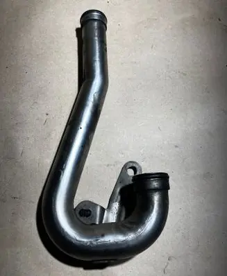 Renault Scenic III - Grand scenic III EGR valve line/pipe/hose 744818
