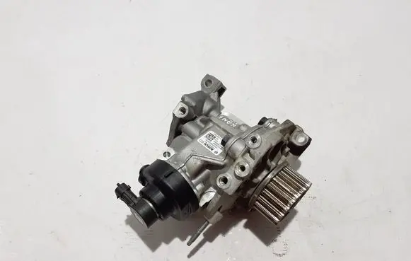 Renault Clio V Fuel injection high pressure pump 167003606R
