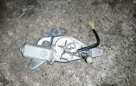 Suzuki Ignis Rear window wiper motor