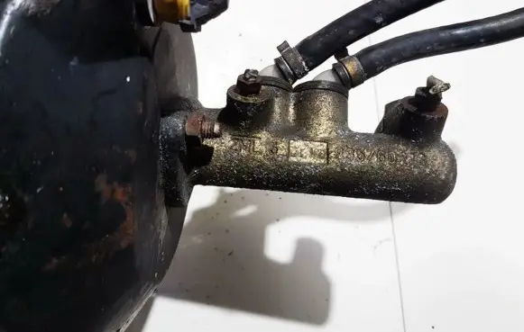 Alfa Romeo 156 Master brake cylinder 98560216
