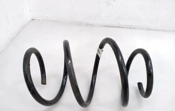 Mercedes-Benz A W176 Front coil spring 