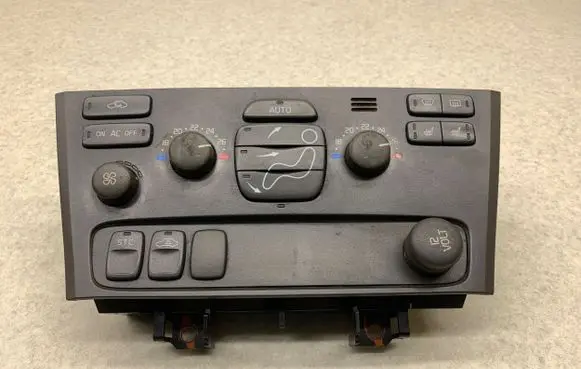 Volvo V70 Climate control unit