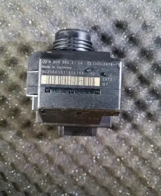 Mercedes-Benz CLK A209 C209 Ignition lock A2095453108