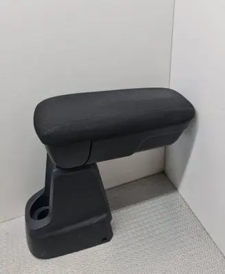 Renault Clio IV Armrest 8201367091 8201380338 8201367092